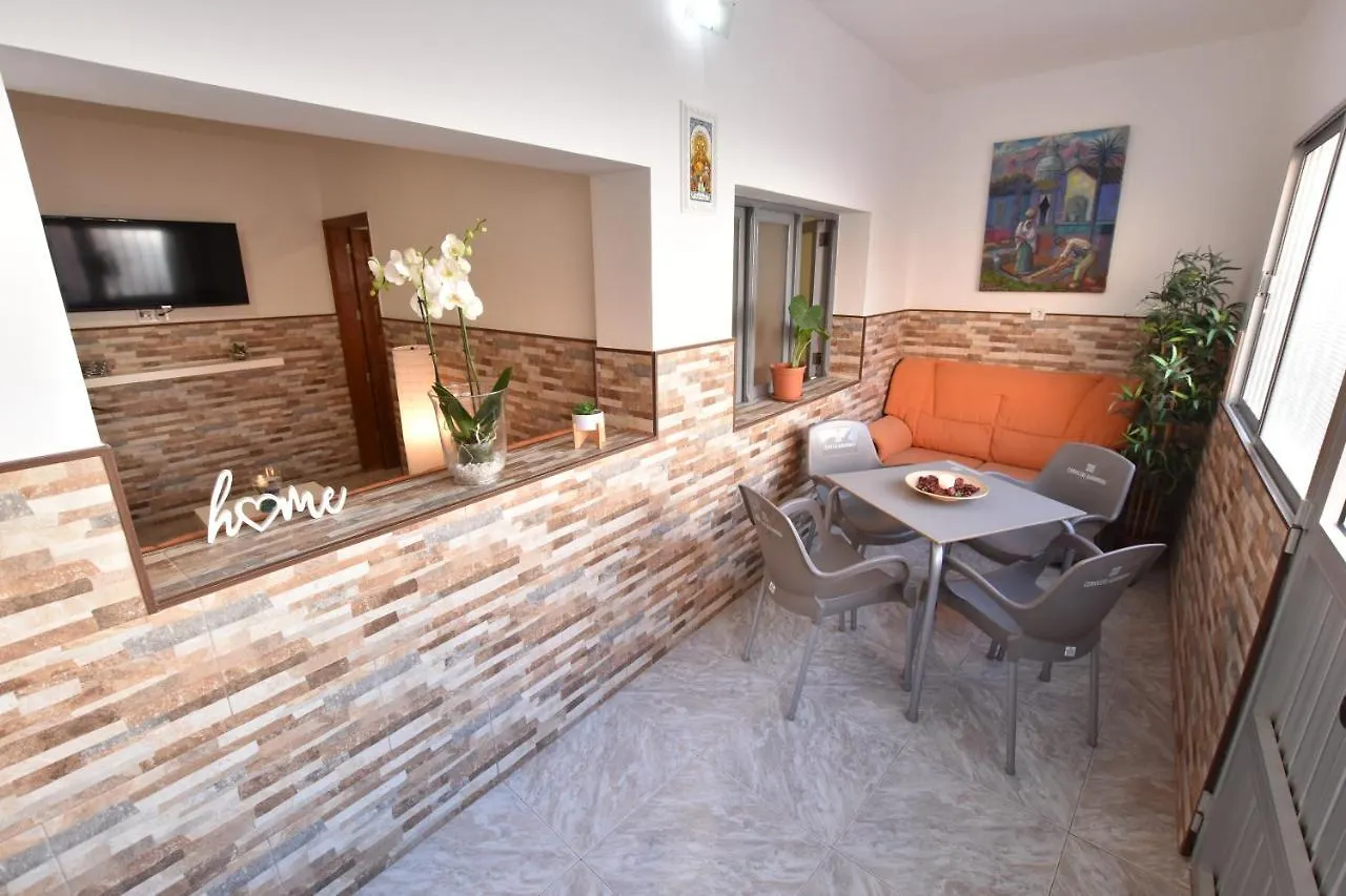Casa Colmena Villa Arinaga İspanya